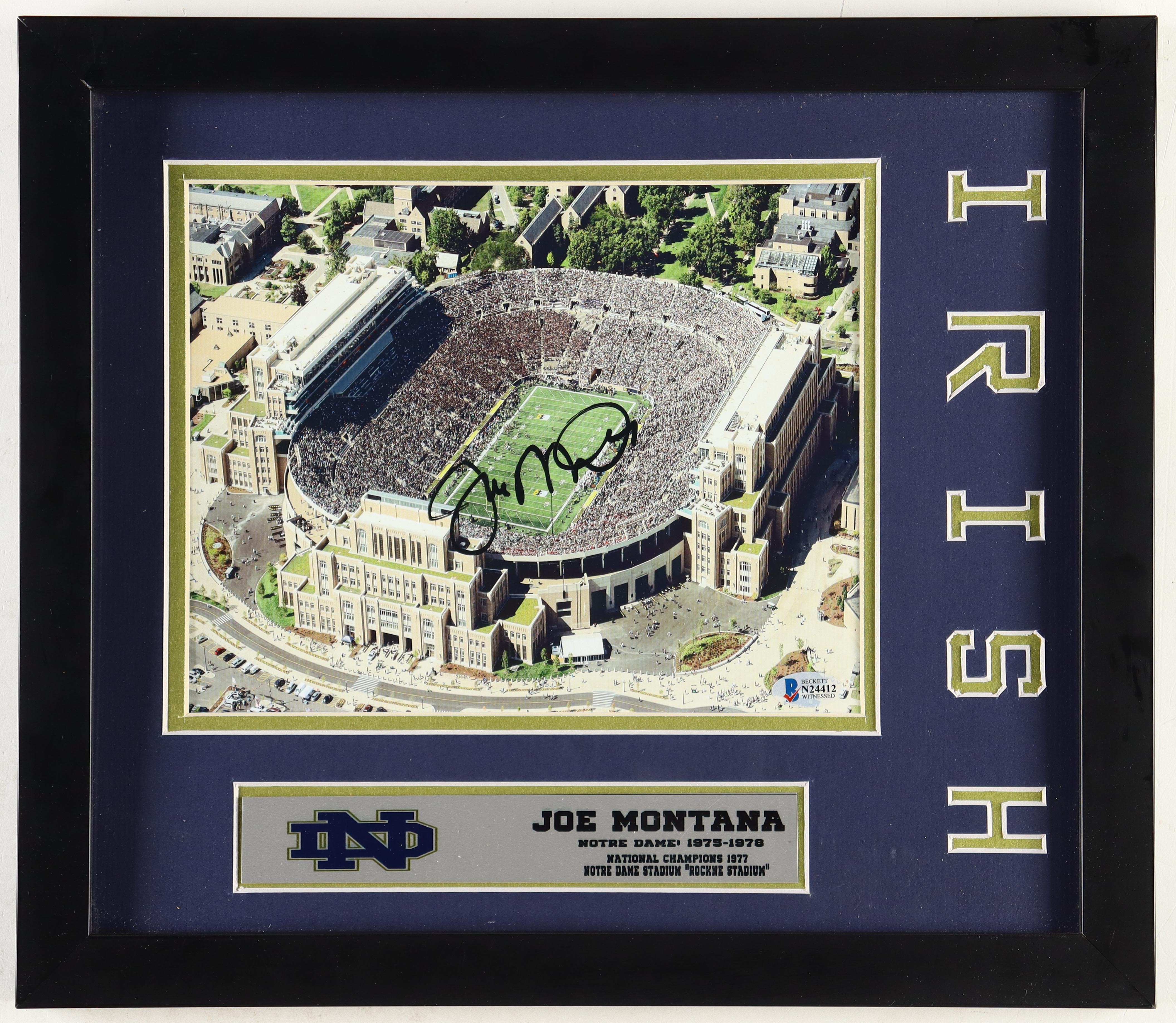 Joe Montana Signed Notre Dame Fighting Irish Custom Framed Photo (Beckett) at PristineAuction.com Joe Montana Signed Notre Dame Fighting Irish Custom Framed Photo (Beckett) at PristineAuction.com