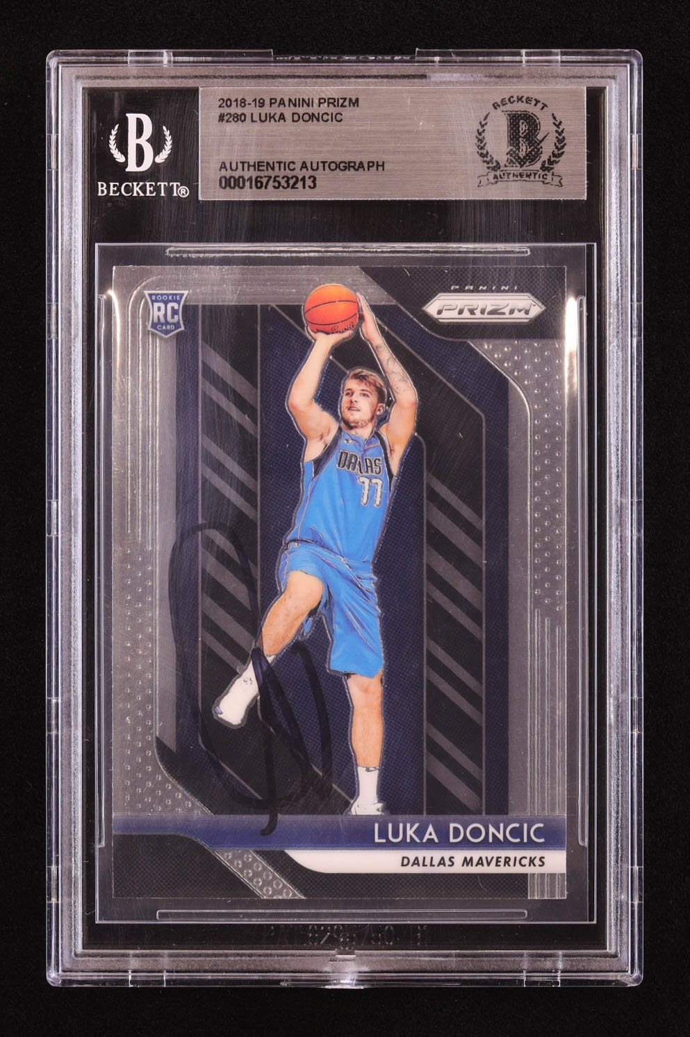Luka Doncic Signed 2018-19 Panini Prizm #280 RC (BGS) at PristineAuction.com Luka Doncic Signed 2018-19 Panini Prizm #280 RC (BGS) at PristineAuction.com