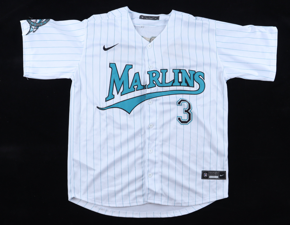 Luis Arraez Signed Jersey (JSA) at PristineAuction.com Luis Arraez Signed Jersey (JSA) at PristineAuction.com