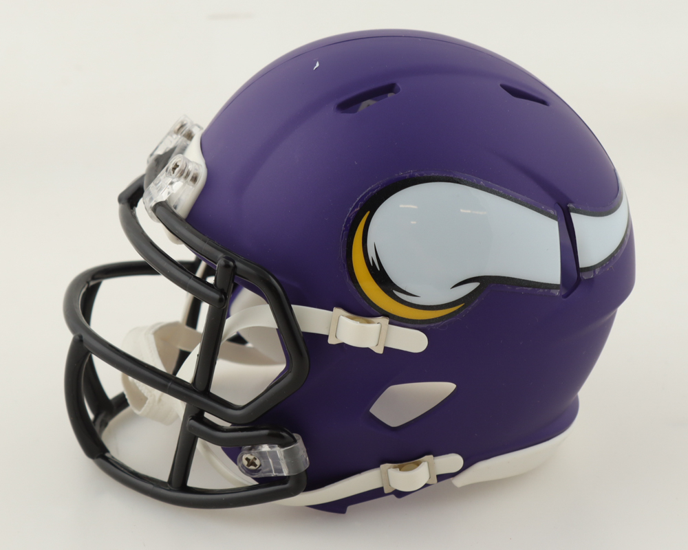 Stefon Diggs Signed Vikings Speed Mini Helmet (Beckett) at PristineAuction.com Stefon Diggs Signed Vikings Speed Mini Helmet (Beckett) at PristineAuction.com