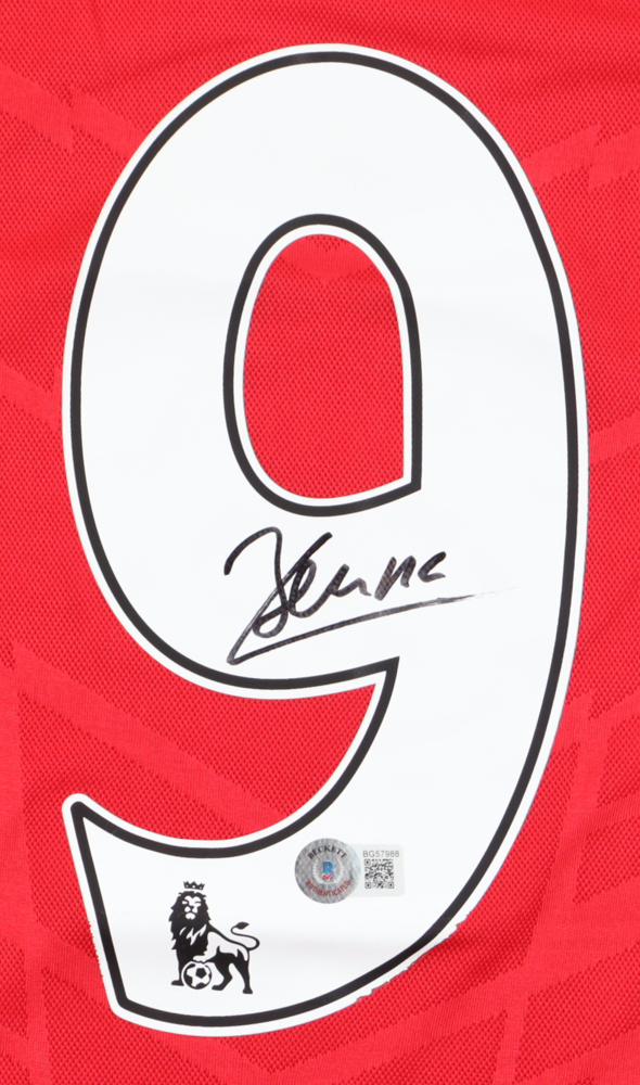 Dimitar Berbatov Signed Manchester United F.C. Jersey (Beckett) at PristineAuction.com Dimitar Berbatov Signed Manchester United F.C. Jersey (Beckett) at PristineAuction.com