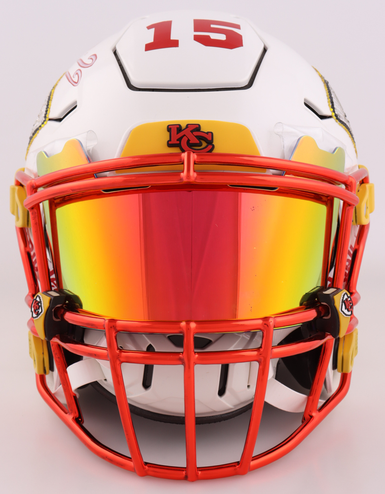 Patrick Mahomes II Signed Chiefs Full-Size Authentic On-Field Customized SpeedFlex Rhinestone Encrusted Logo Helmet With Visor (Beckett) at PristineAuction.com Patrick Mahomes II Signed Chiefs Full-Size Authentic On-Field Customized SpeedFlex Rhinestone Encrusted Logo Helmet With Visor (Beckett) at PristineAuction.com