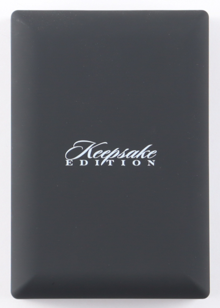 Bruce Lee 2024 Keepsake Edition 50th Anniversary Edition Patch Card With Lighted Display Box #BL103 #27/99 at PristineAuction.com Bruce Lee 2024 Keepsake Edition 50th Anniversary Edition Patch Card With Lighted Display Box #BL103 #27/99 at PristineAuction.com