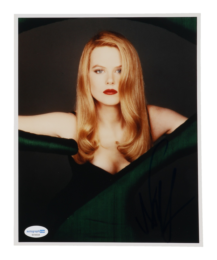 Nicole Kidman Signed 8x10 Photo (ACOA) | Pristine Auction