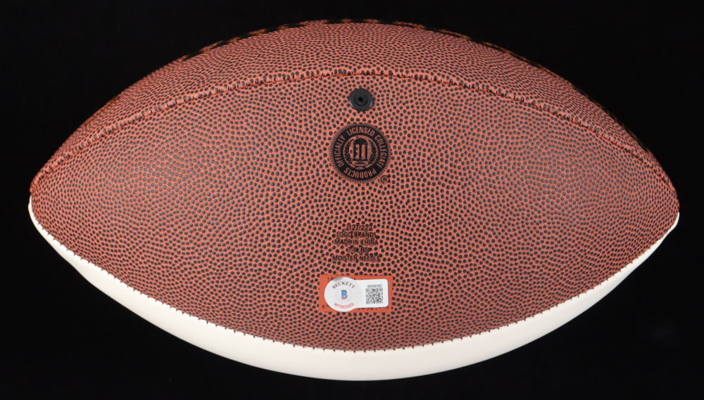 Drake Maye Signed North Carolina Tar Heels Logo Football (Beckett) at PristineAuction.com Drake Maye Signed North Carolina Tar Heels Logo Football (Beckett) at PristineAuction.com
