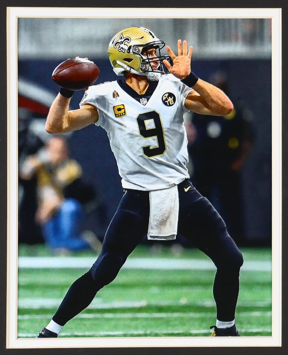 Drew Brees Signed Custom Framed Jersey Display (Beckett) at PristineAuction.com Drew Brees Signed Custom Framed Jersey Display (Beckett) at PristineAuction.com