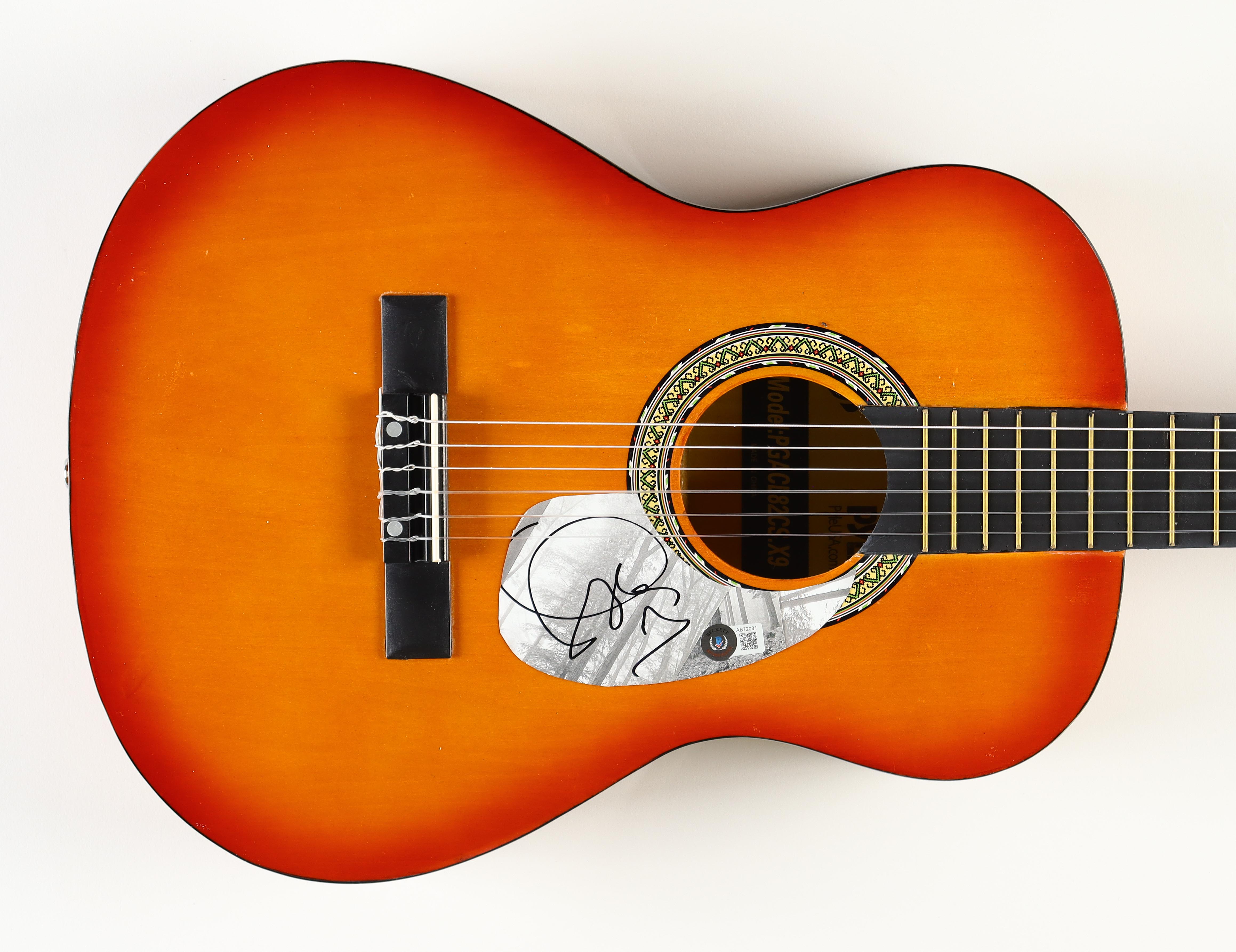 Taylor Swift Signed 36" Acoustic Guitar (Beckett) at PristineAuction.com Taylor Swift Signed 36" Acoustic Guitar (Beckett) at PristineAuction.com