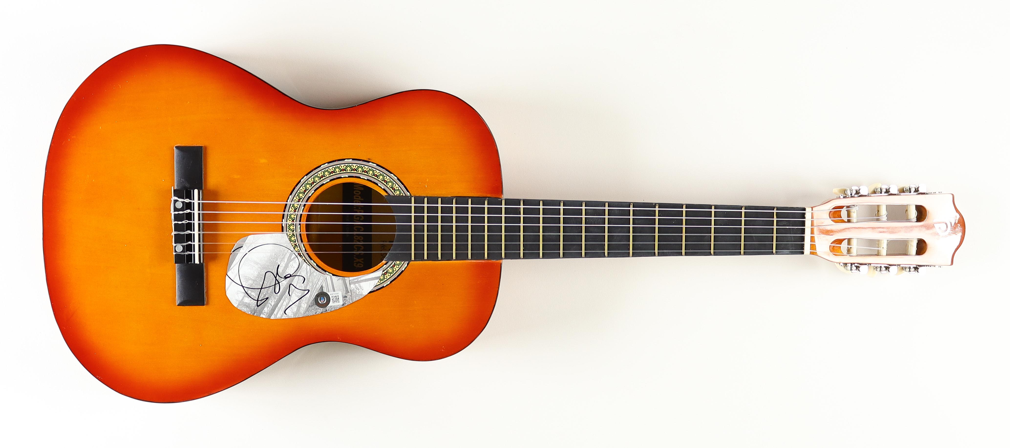 Taylor Swift Signed 36" Acoustic Guitar (Beckett) at PristineAuction.com Taylor Swift Signed 36" Acoustic Guitar (Beckett) at PristineAuction.com