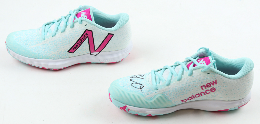 Coco Gauff Signed New Balance Tennis Shoe (Beckett) at PristineAuction.com Coco Gauff Signed New Balance Tennis Shoe (Beckett) at PristineAuction.com