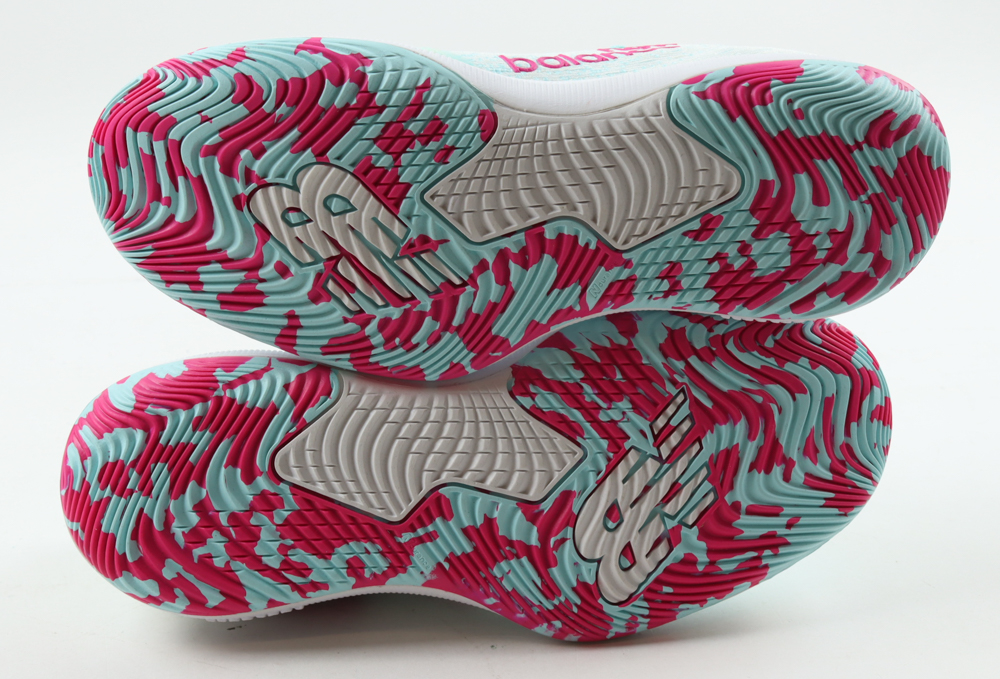 Coco Gauff Signed New Balance Tennis Shoe (Beckett) at PristineAuction.com Coco Gauff Signed New Balance Tennis Shoe (Beckett) at PristineAuction.com