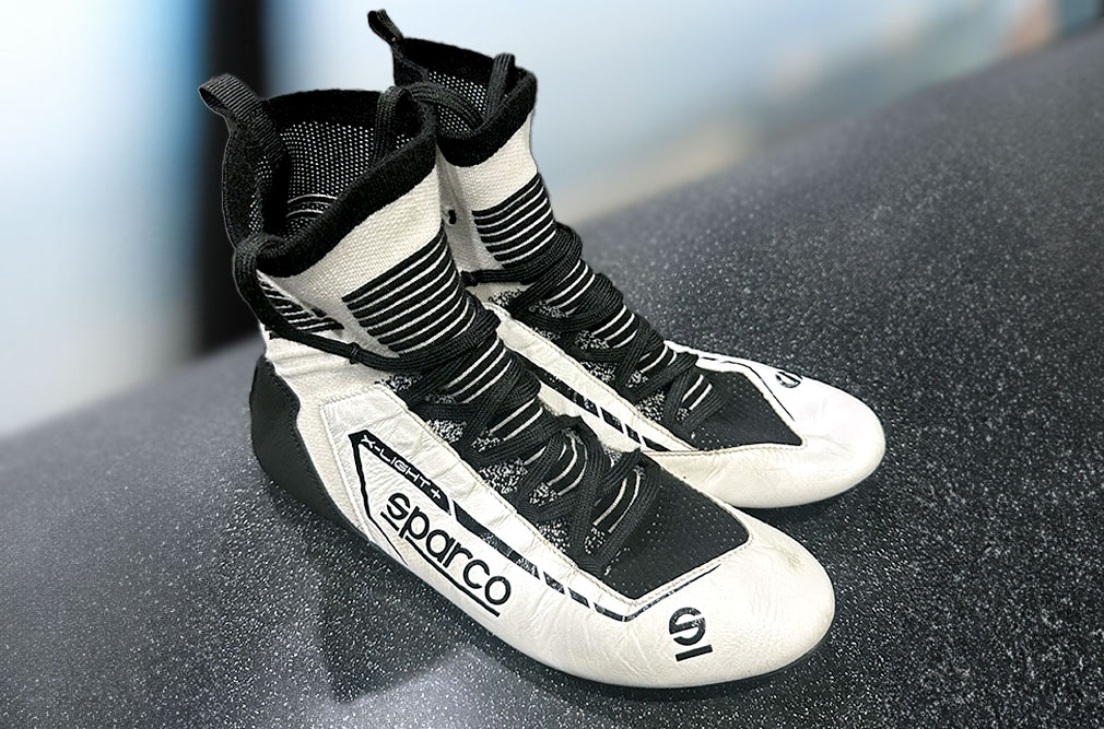 Kyle Larson Signed 2024 NASCAR Southern 500 Race-Worn Shoes (PA) at PristineAuction.com Kyle Larson Signed 2024 NASCAR Southern 500 Race-Worn Shoes (PA) at PristineAuction.com