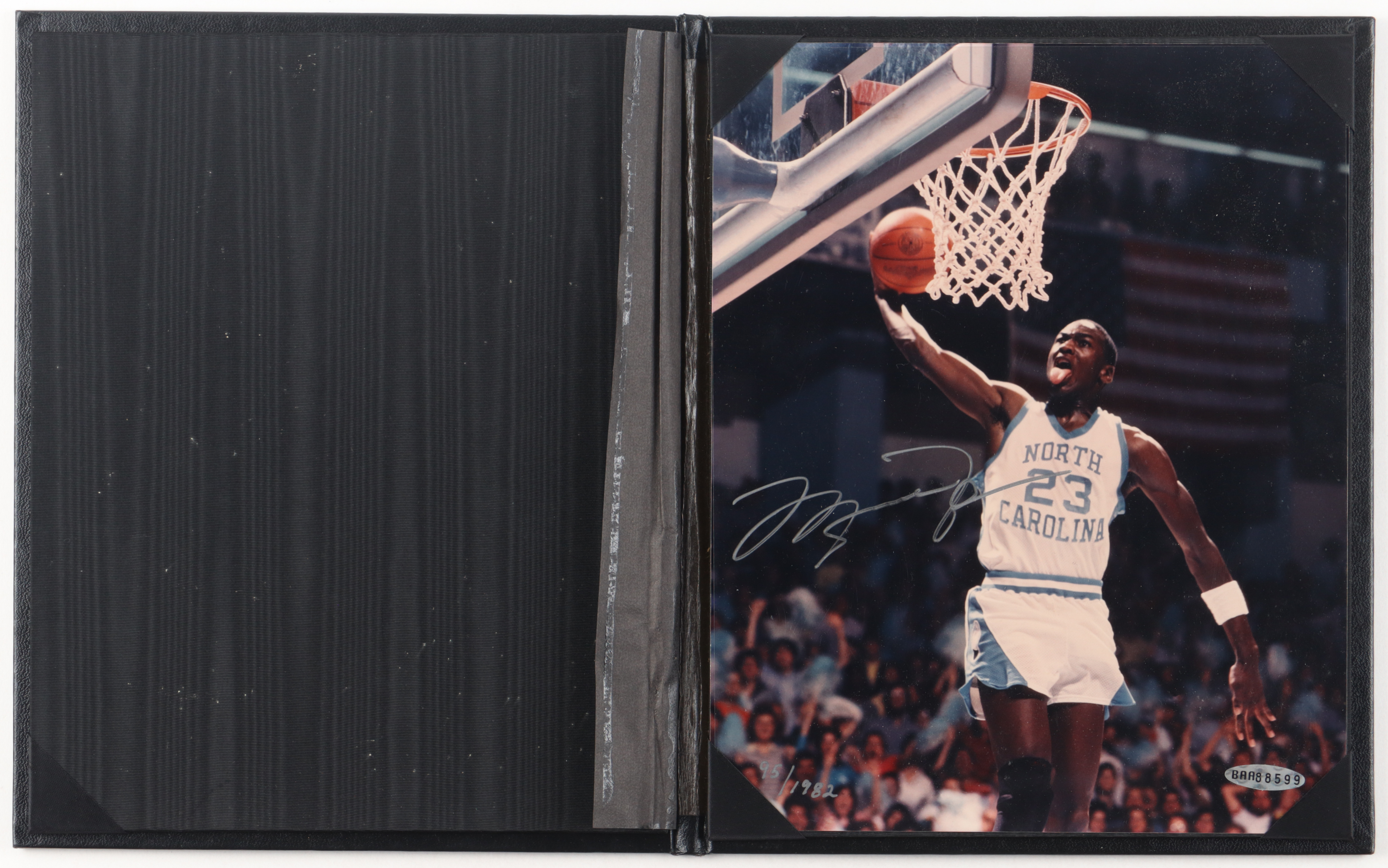 】Michael Jordan】North Caroline /額付きPhoto Lot - Michael Jordan North Carolina's Finest Signed