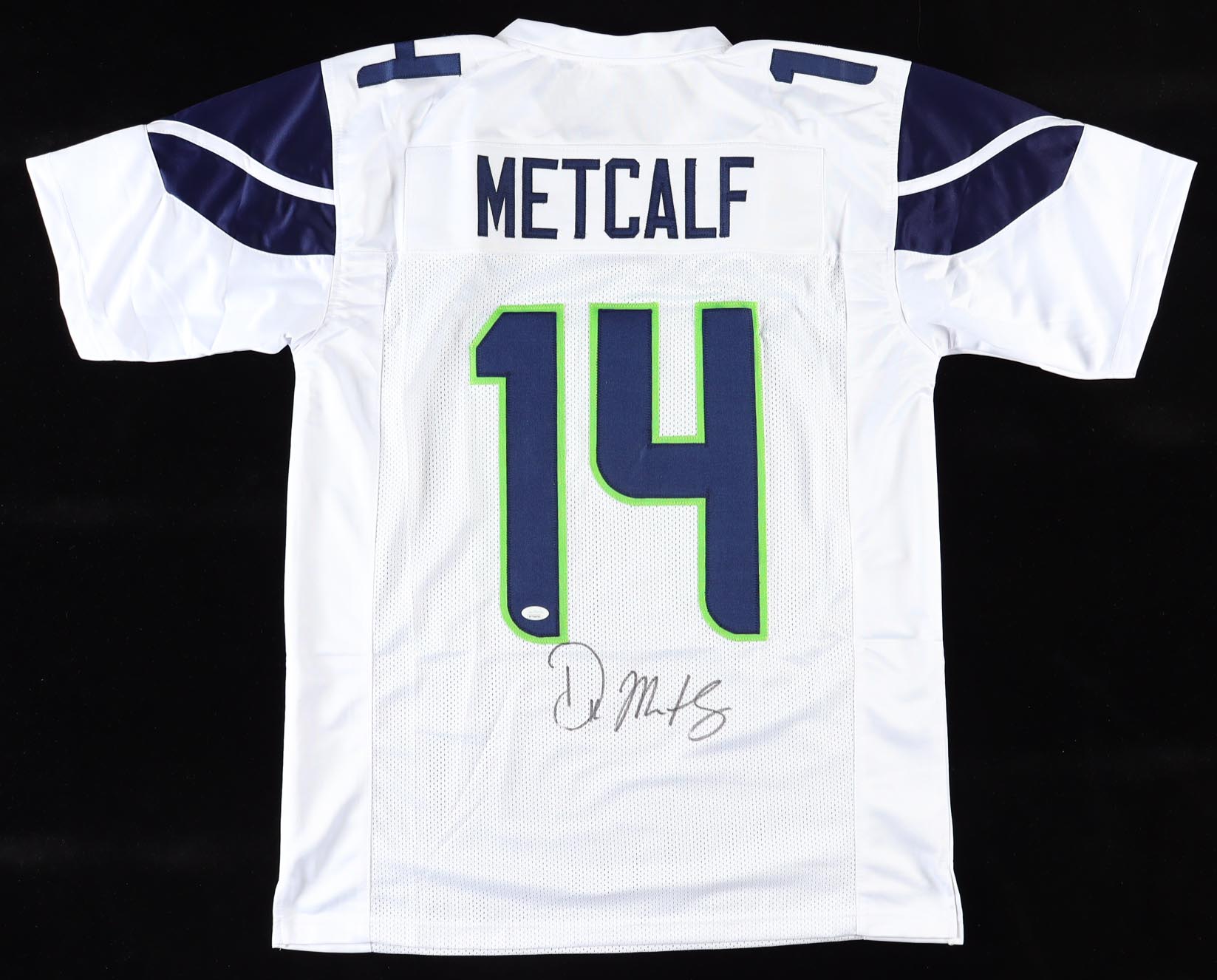 DK Metcalf Signed Jersey (JSA) at PristineAuction.com DK Metcalf Signed Jersey (JSA) at PristineAuction.com