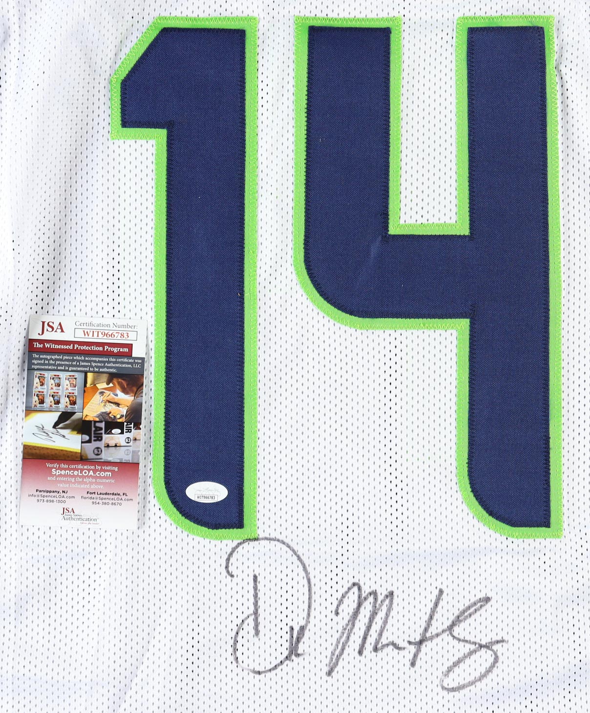 DK Metcalf Signed Jersey (JSA) at PristineAuction.com DK Metcalf Signed Jersey (JSA) at PristineAuction.com