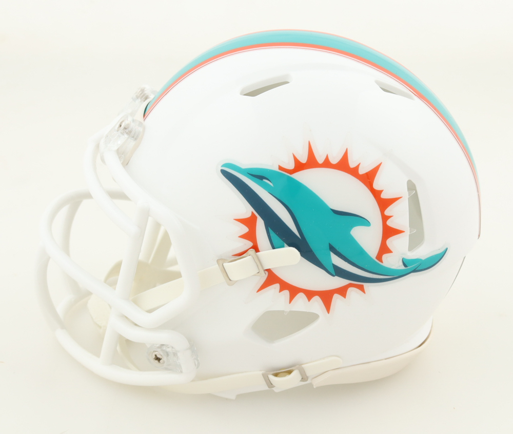 Jaylen Waddle Signed Dolphins Speed Mini Helmet (JSA) at PristineAuction.com Jaylen Waddle Signed Dolphins Speed Mini Helmet (JSA) at PristineAuction.com