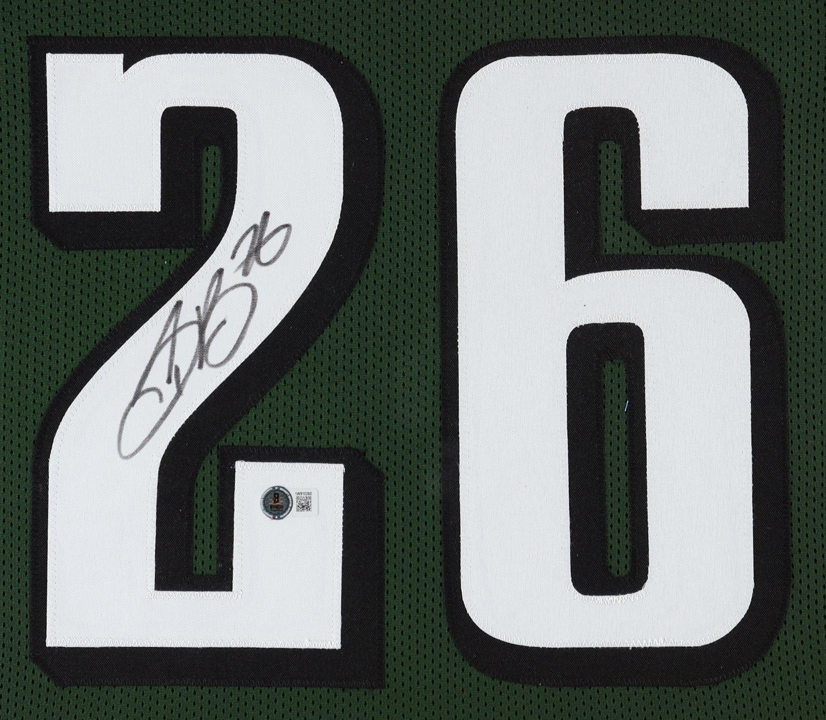 Saquon Barkley Signed Custom Framed Jersey Display (Beckett) at PristineAuction.com Saquon Barkley Signed Custom Framed Jersey Display (Beckett) at PristineAuction.com