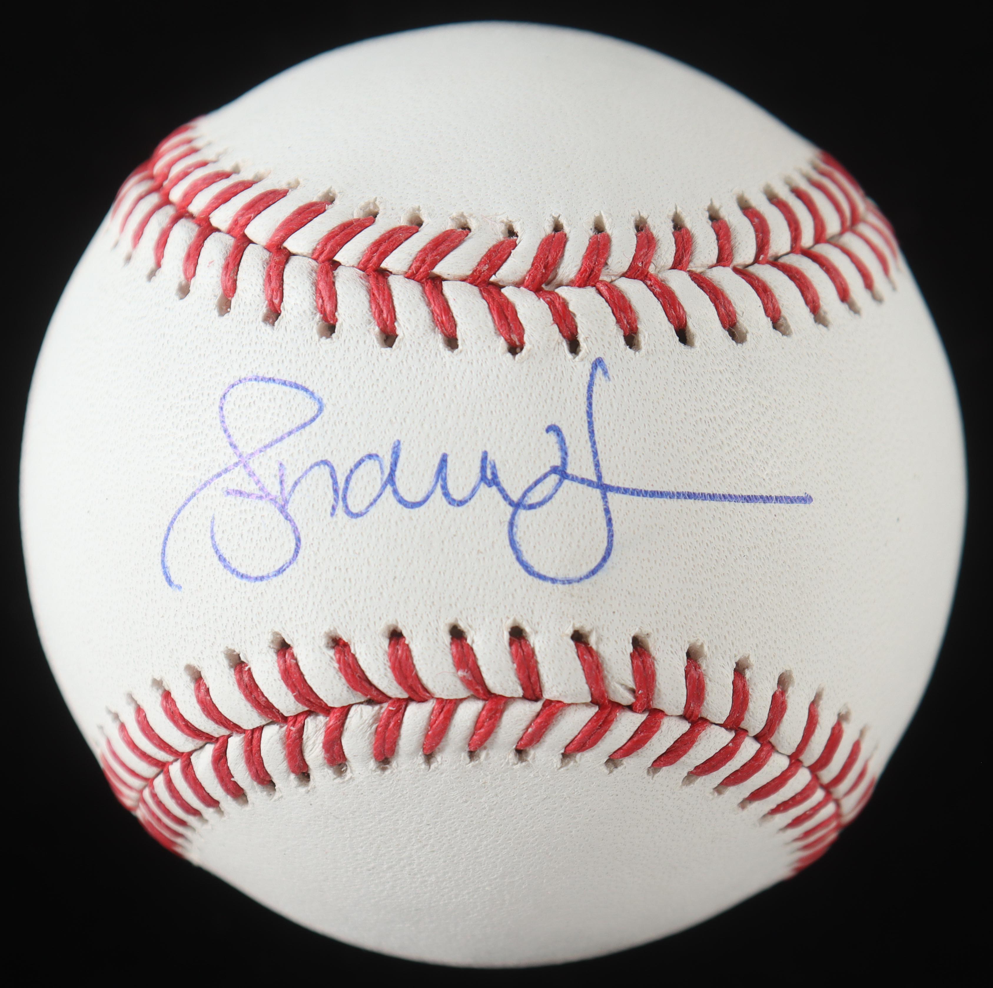 Andruw Jones Signed OML Baseball (JSA) at PristineAuction.com Andruw Jones Signed OML Baseball (JSA) at PristineAuction.com