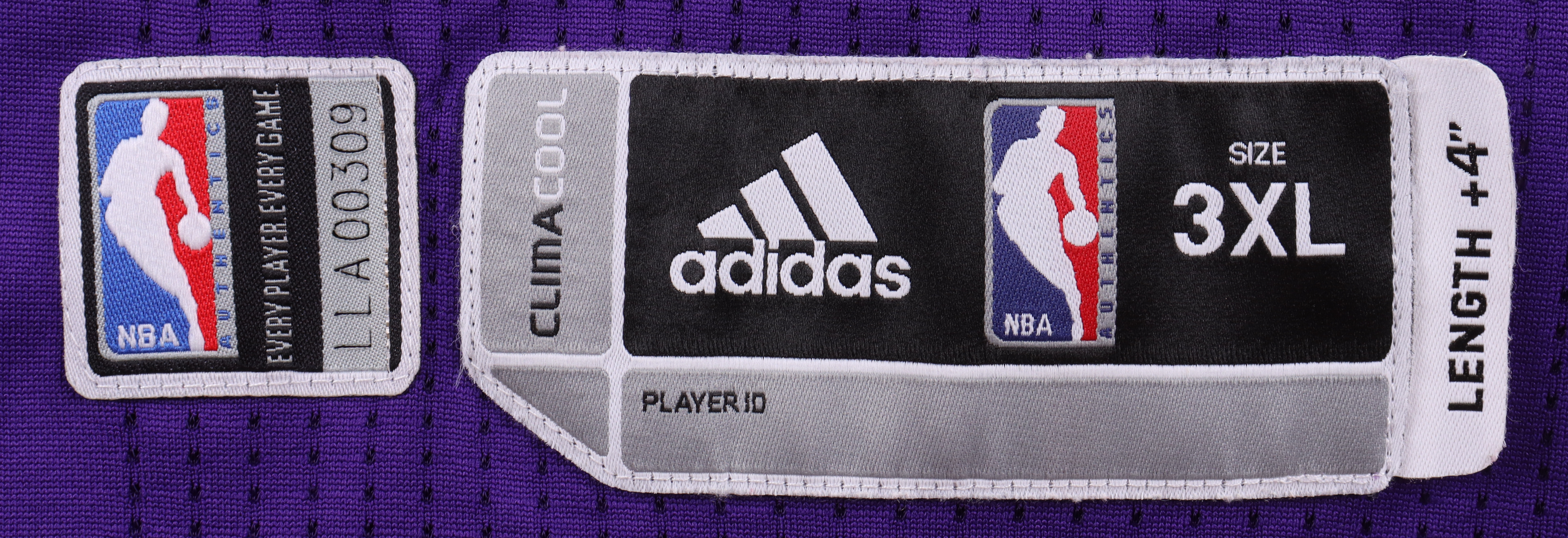 Kobe Bryant 2010-11 Lakers Game-Issued Jersey (Grey Flannel) at PristineAuction.com Kobe Bryant 2010-11 Lakers Game-Issued Jersey (Grey Flannel) at PristineAuction.com