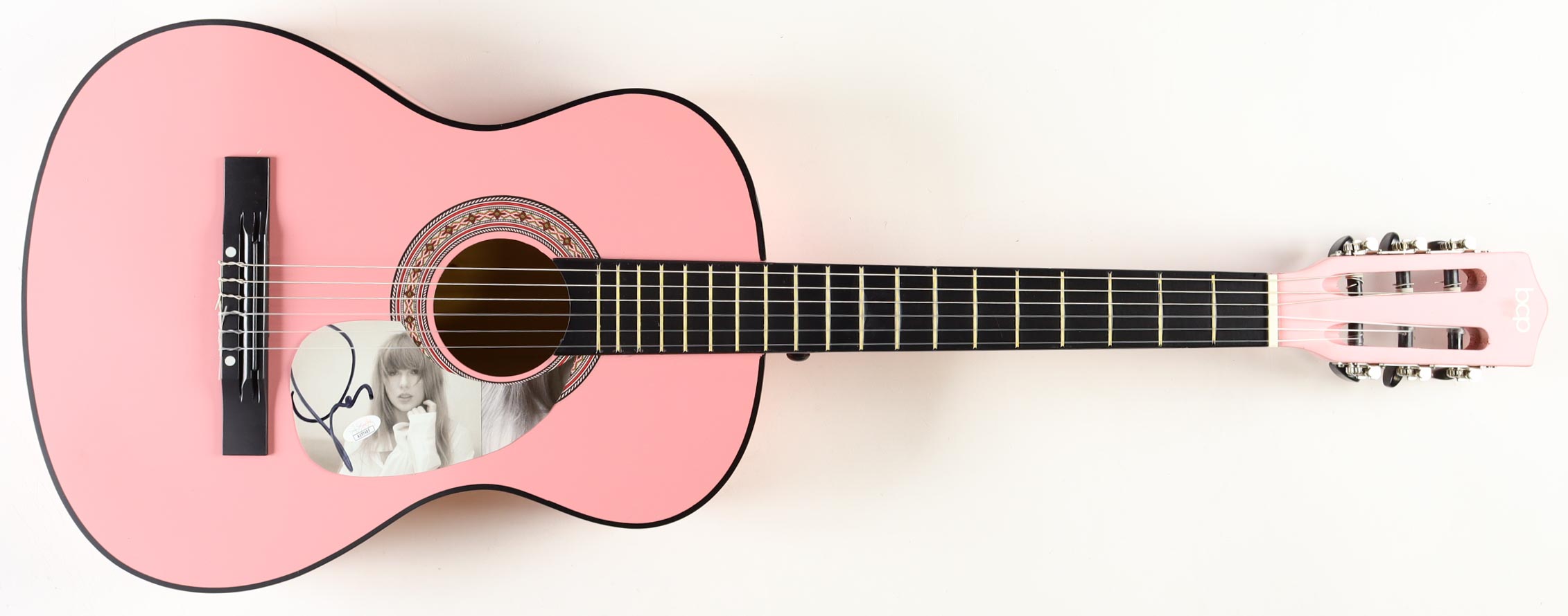 Taylor Swift Signed 38" Acoustic Guitar (JSA) at PristineAuction.com Taylor Swift Signed 38" Acoustic Guitar (JSA) at PristineAuction.com