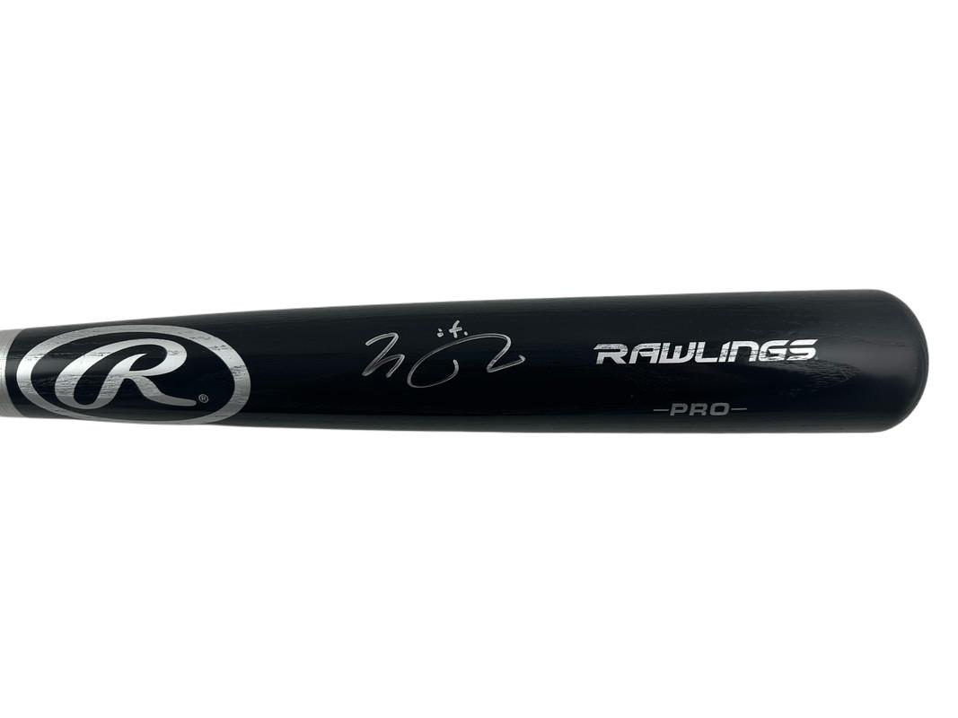 Nick Madrigal Signed Rawlings Baseball Bat (Beckett) at PristineAuction.com Nick Madrigal Signed Rawlings Baseball Bat (Beckett) at PristineAuction.com