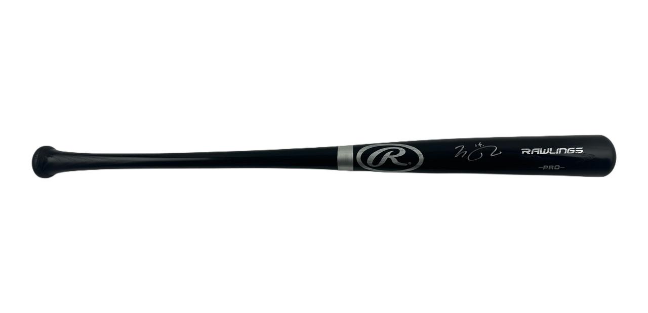 Nick Madrigal Signed Rawlings Baseball Bat (Beckett) at PristineAuction.com Nick Madrigal Signed Rawlings Baseball Bat (Beckett) at PristineAuction.com