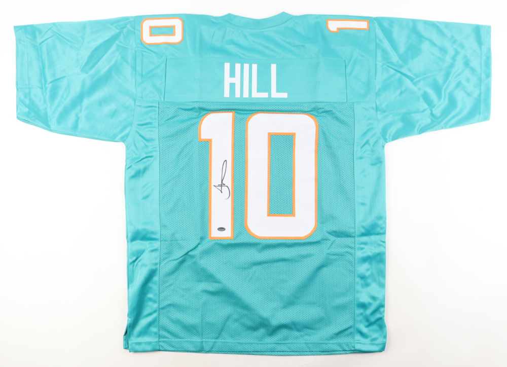 Tyreek Hill Signed Jersey (Schwartz) at PristineAuction.com Tyreek Hill Signed Jersey (Schwartz) at PristineAuction.com