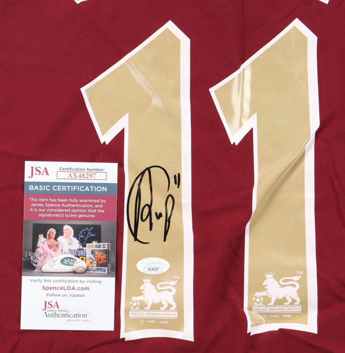 Robin Van Persie Signed Jersey (JSA) at PristineAuction.com Robin Van Persie Signed Jersey (JSA) at PristineAuction.com