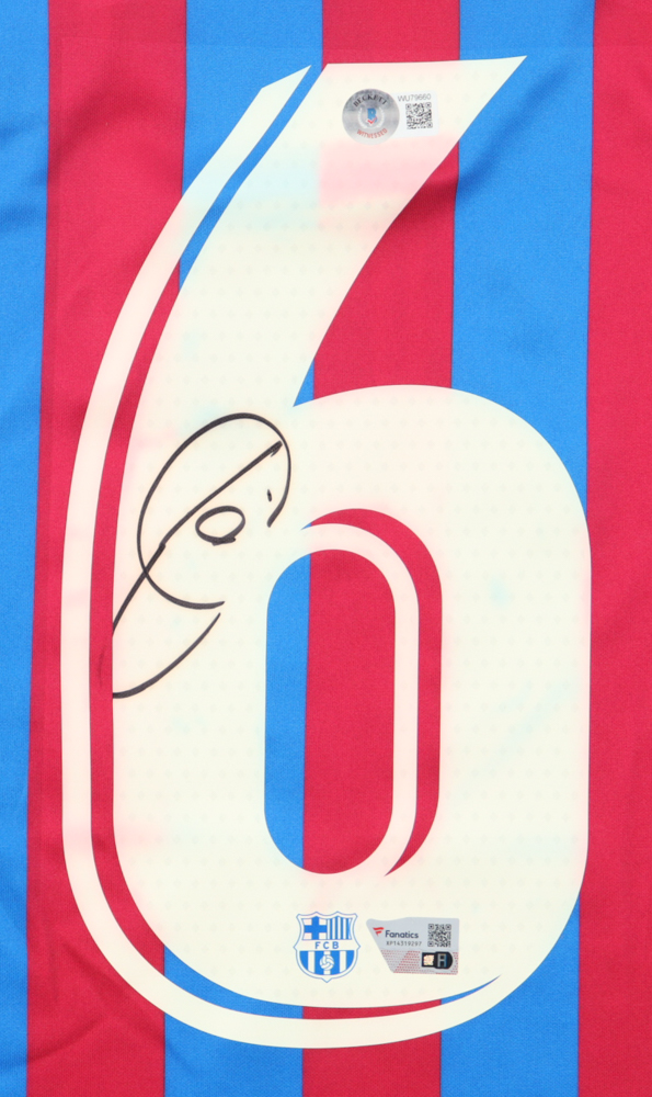 Xavi Hernandez Signed Barcelona Jersey (Beckett & Fanatics) at PristineAuction.com Xavi Hernandez Signed Barcelona Jersey (Beckett & Fanatics) at PristineAuction.com