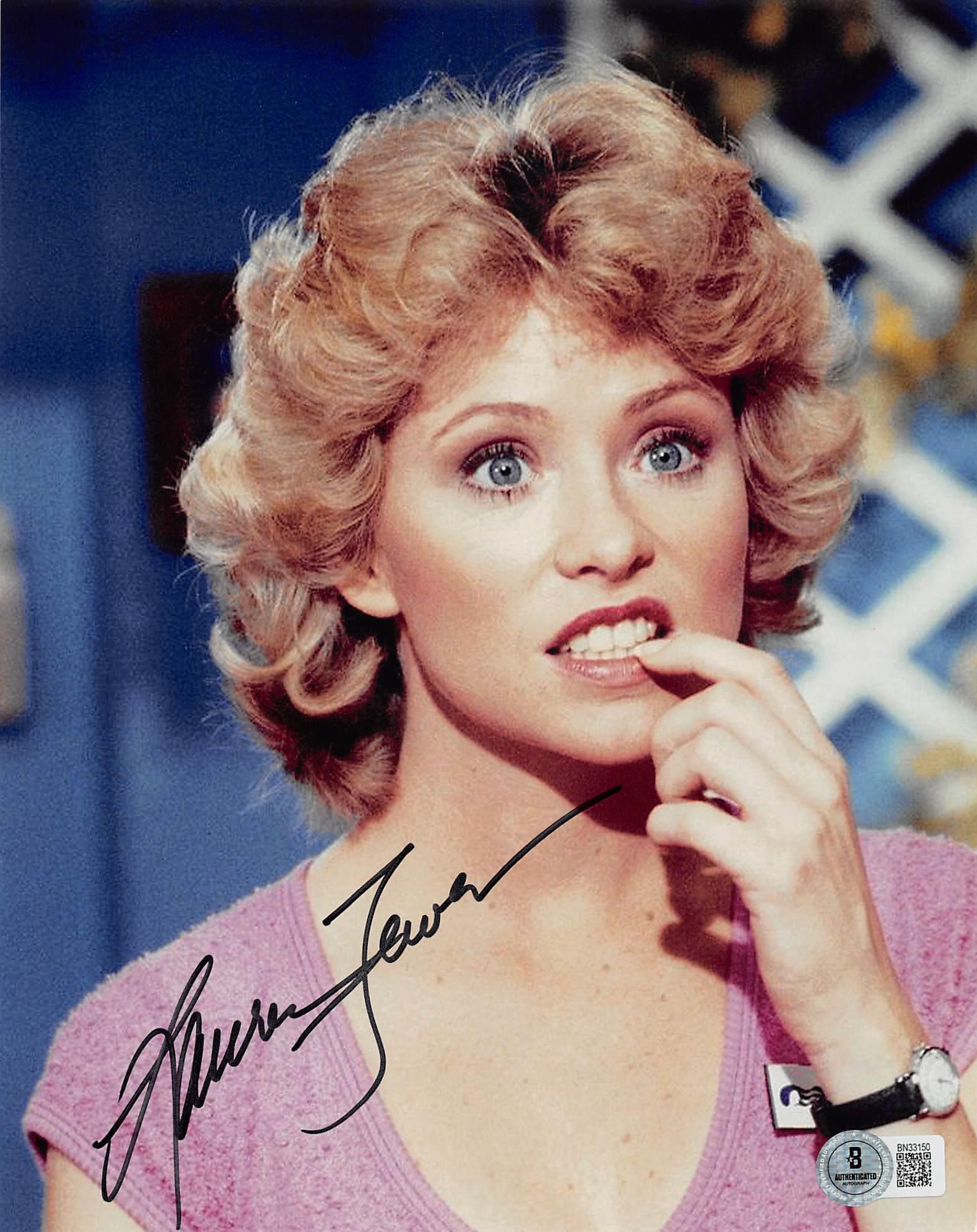 Lauren Tewes Signed "The Love Boat" 8x10 Photo (Beckett) at PristineAuction.com Lauren Tewes Signed "The Love Boat" 8x10 Photo (Beckett) at PristineAuction.com