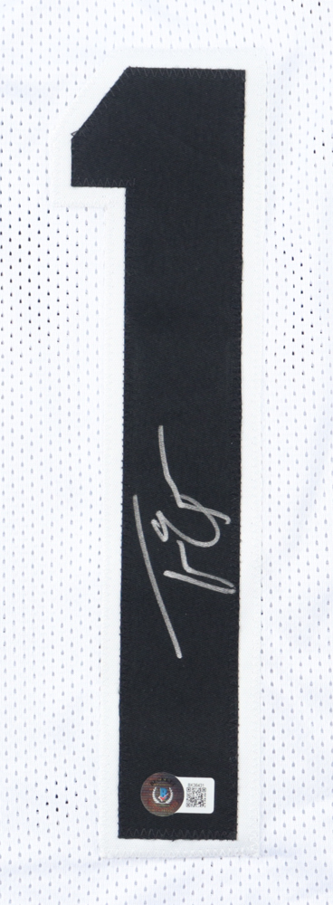 Travis Etienne Jr. Signed Jersey (Beckett) at PristineAuction.com Travis Etienne Jr. Signed Jersey (Beckett) at PristineAuction.com