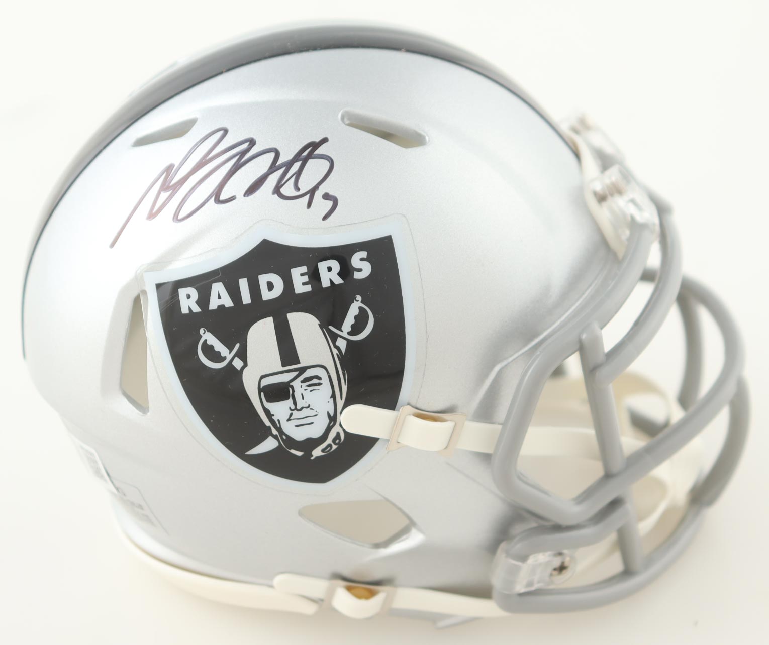 Davante Adams Signed Raiders Speed Mini Helmet (Beckett) at PristineAuction.com Davante Adams Signed Raiders Speed Mini Helmet (Beckett) at PristineAuction.com