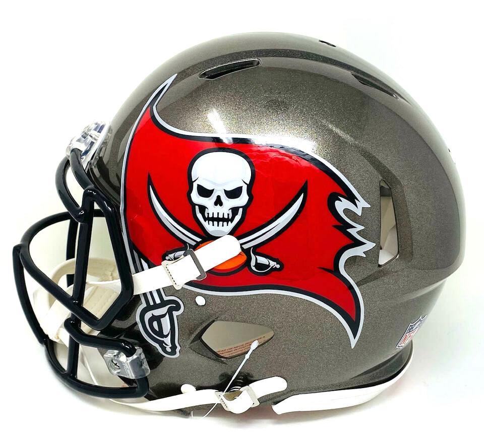 Tom Brady Signed Buccaneers Full-Size Authentic On-Field Speed Helmet (Fanatics) at PristineAuction.com Tom Brady Signed Buccaneers Full-Size Authentic On-Field Speed Helmet (Fanatics) at PristineAuction.com