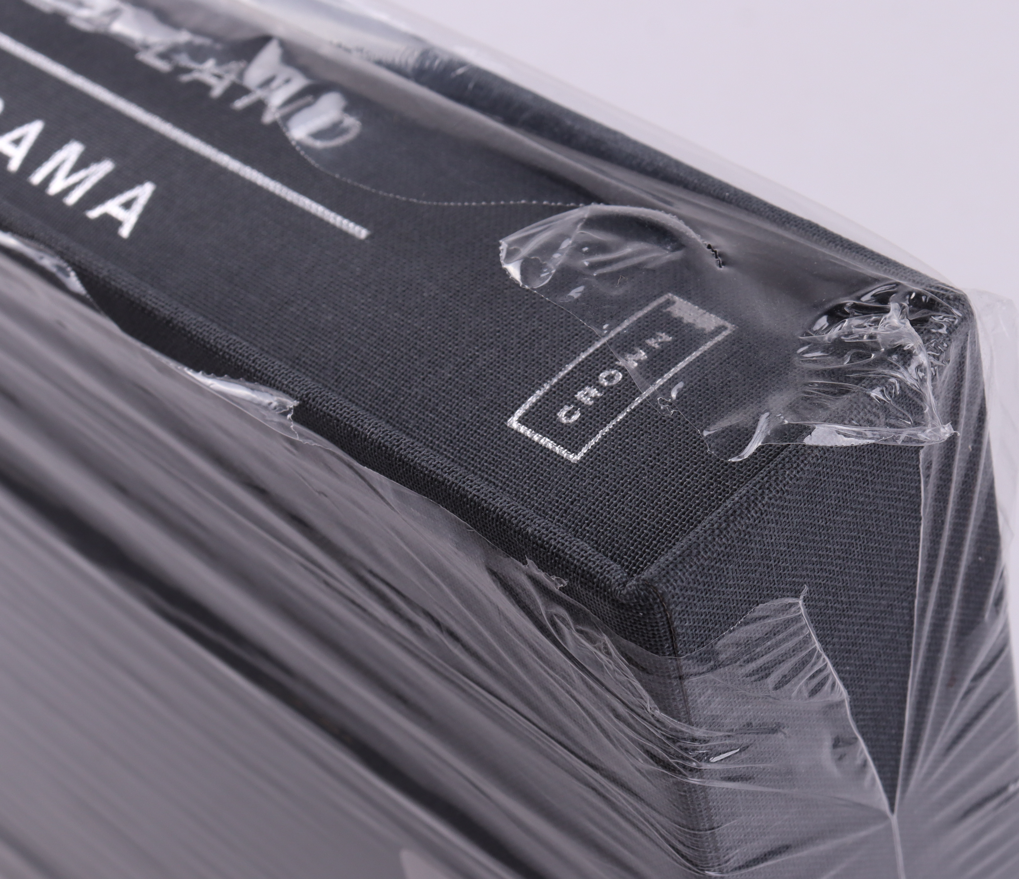 Barack Obama Signed "A Promised Land" Hard-Cover Book (Beckett) at PristineAuction.com Barack Obama Signed "A Promised Land" Hard-Cover Book (Beckett) at PristineAuction.com