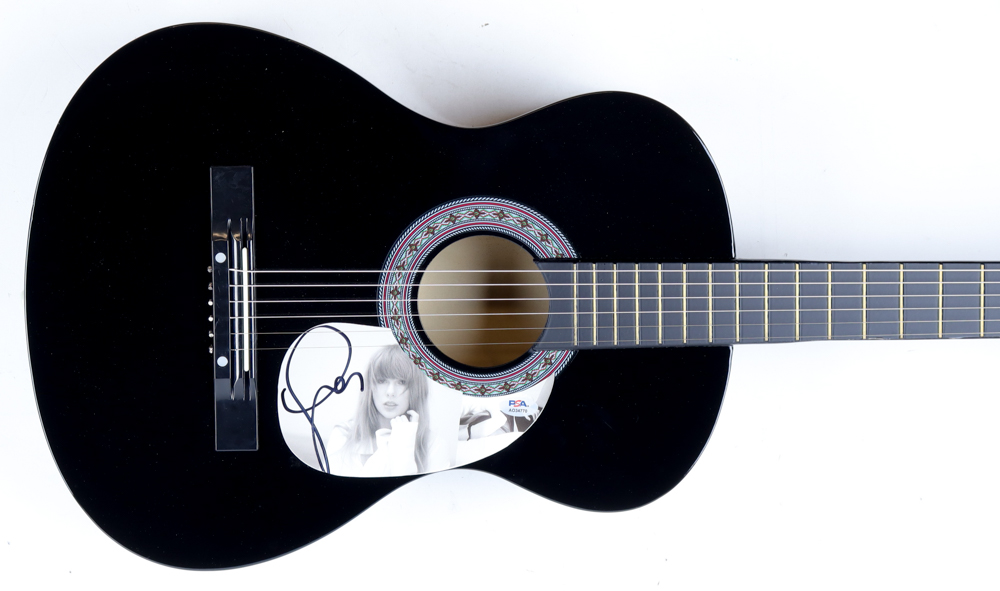 Taylor Swift Signed 38" Acoustic Guitar (PSA) at PristineAuction.com Taylor Swift Signed 38" Acoustic Guitar (PSA) at PristineAuction.com
