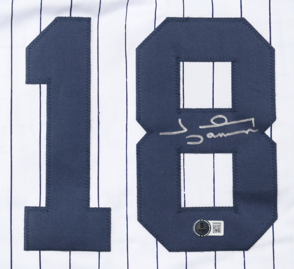 Johnny Damon Signed Jersey (Beckett) at PristineAuction.com Johnny Damon Signed Jersey (Beckett) at PristineAuction.com