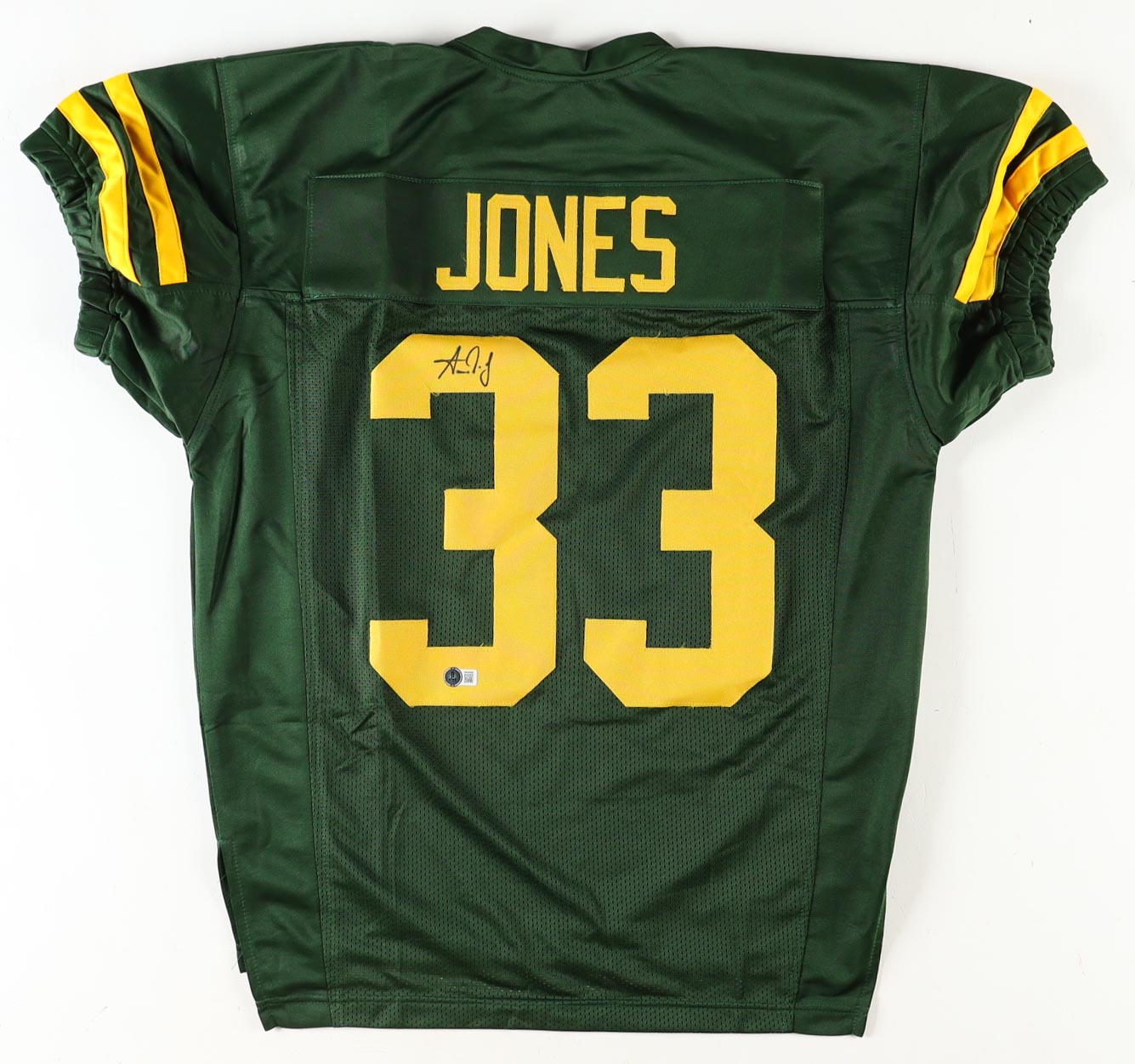 Aaron Jones Signed Jersey (Beckett) at PristineAuction.com Aaron Jones Signed Jersey (Beckett) at PristineAuction.com