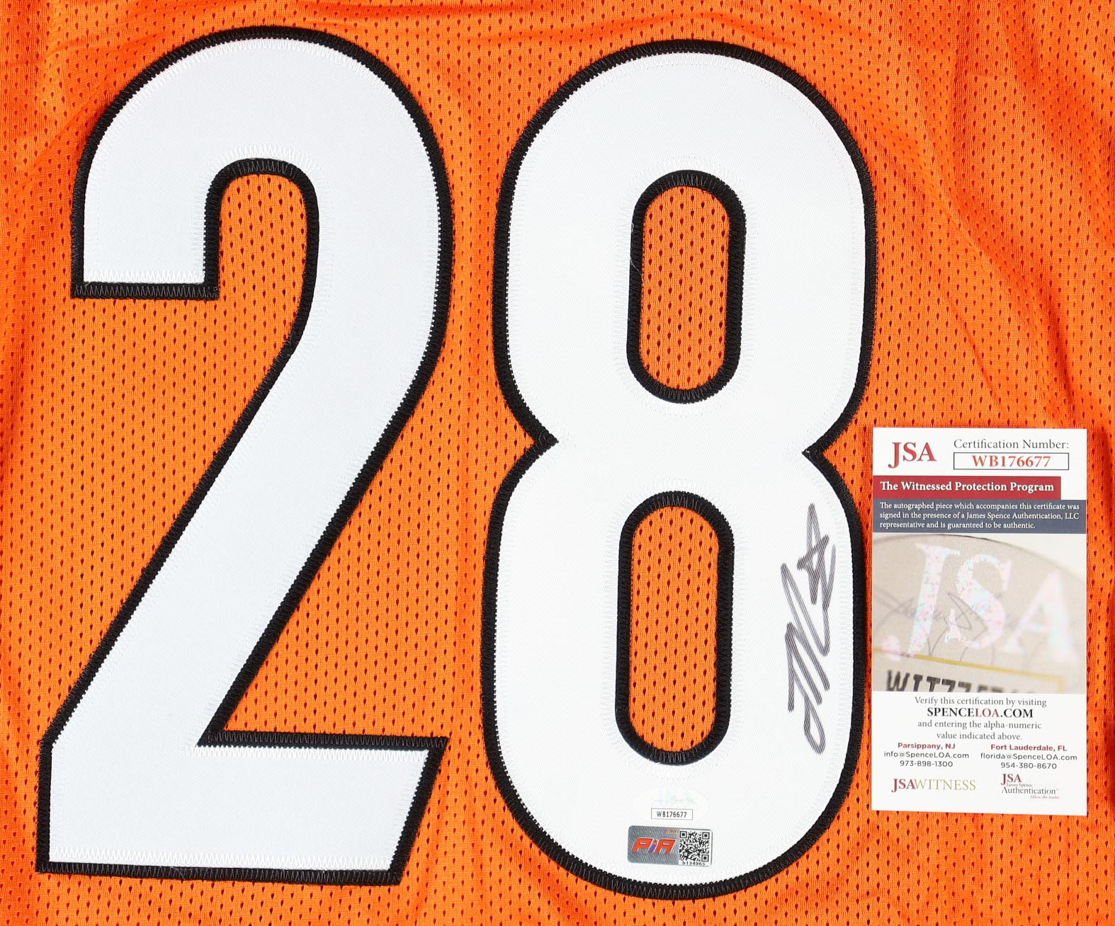 Joe Mixon Signed Jersey (JSA & PIA) at PristineAuction.com Joe Mixon Signed Jersey (JSA & PIA) at PristineAuction.com