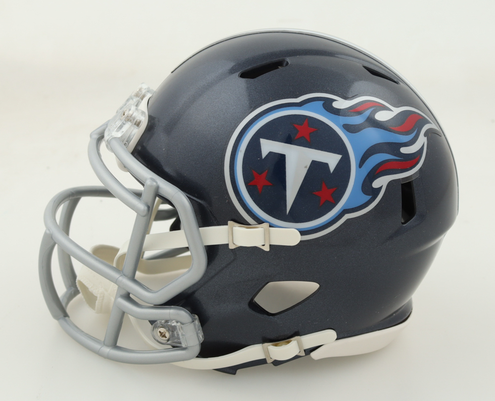 Chris Johnson Signed Titans Speed Mini Helmet (PIA) at PristineAuction.com Chris Johnson Signed Titans Speed Mini Helmet (PIA) at PristineAuction.com