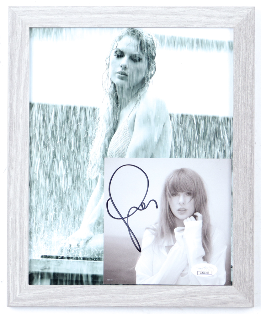 Taylor Swift Signed Custom Framed CD Album Insert Display (JSA) at PristineAuction.com Taylor Swift Signed Custom Framed CD Album Insert Display (JSA) at PristineAuction.com
