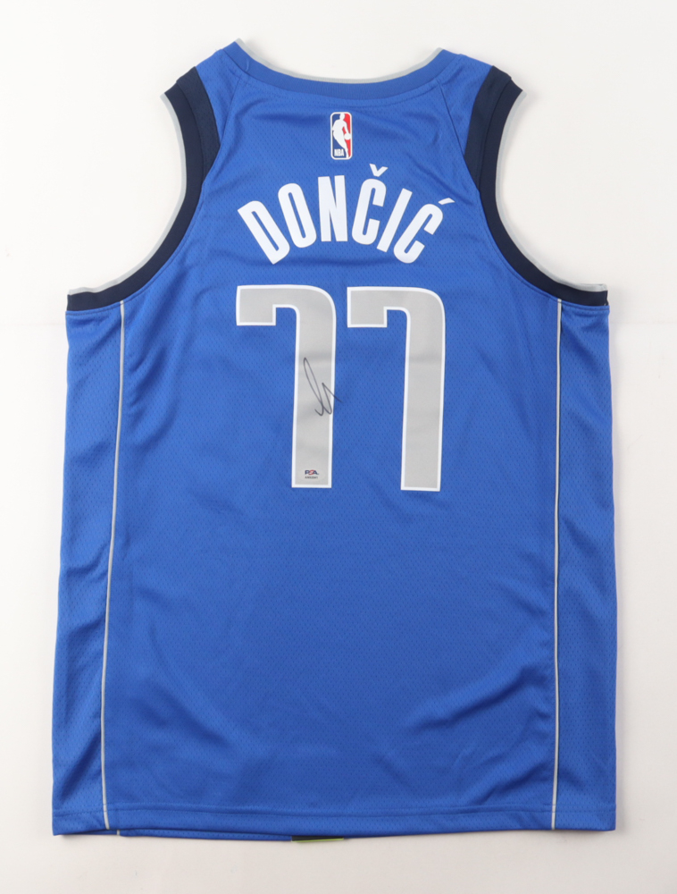 Luka Doncic Signed Mavericks Jersey (PSA) at PristineAuction.com Luka Doncic Signed Mavericks Jersey (PSA) at PristineAuction.com