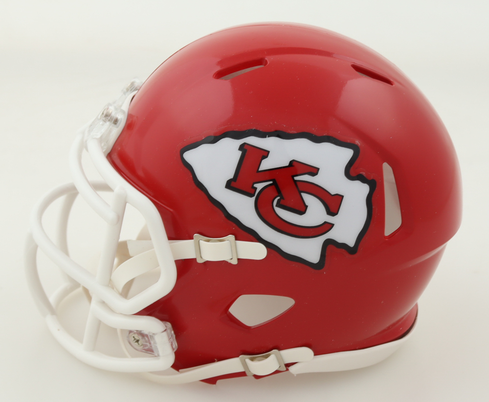 Leo Chenal Signed Chiefs Speed Mini Helmet (Beckett) at PristineAuction.com Leo Chenal Signed Chiefs Speed Mini Helmet (Beckett) at PristineAuction.com