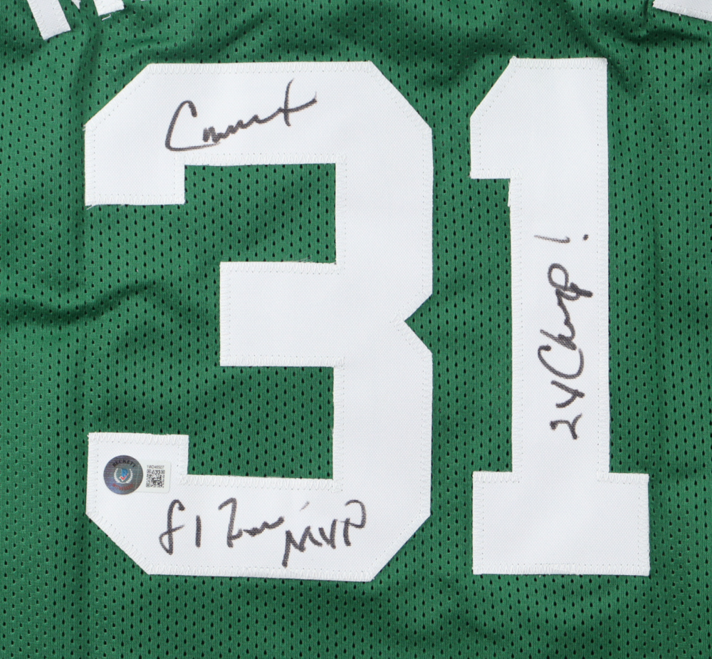 Cedric Maxwell Signed Jersey Inscribed"81 Finals MVP" & "2x Champ" (Beckett) at PristineAuction.com Cedric Maxwell Signed Jersey Inscribed"81 Finals MVP" & "2x Champ" (Beckett) at PristineAuction.com