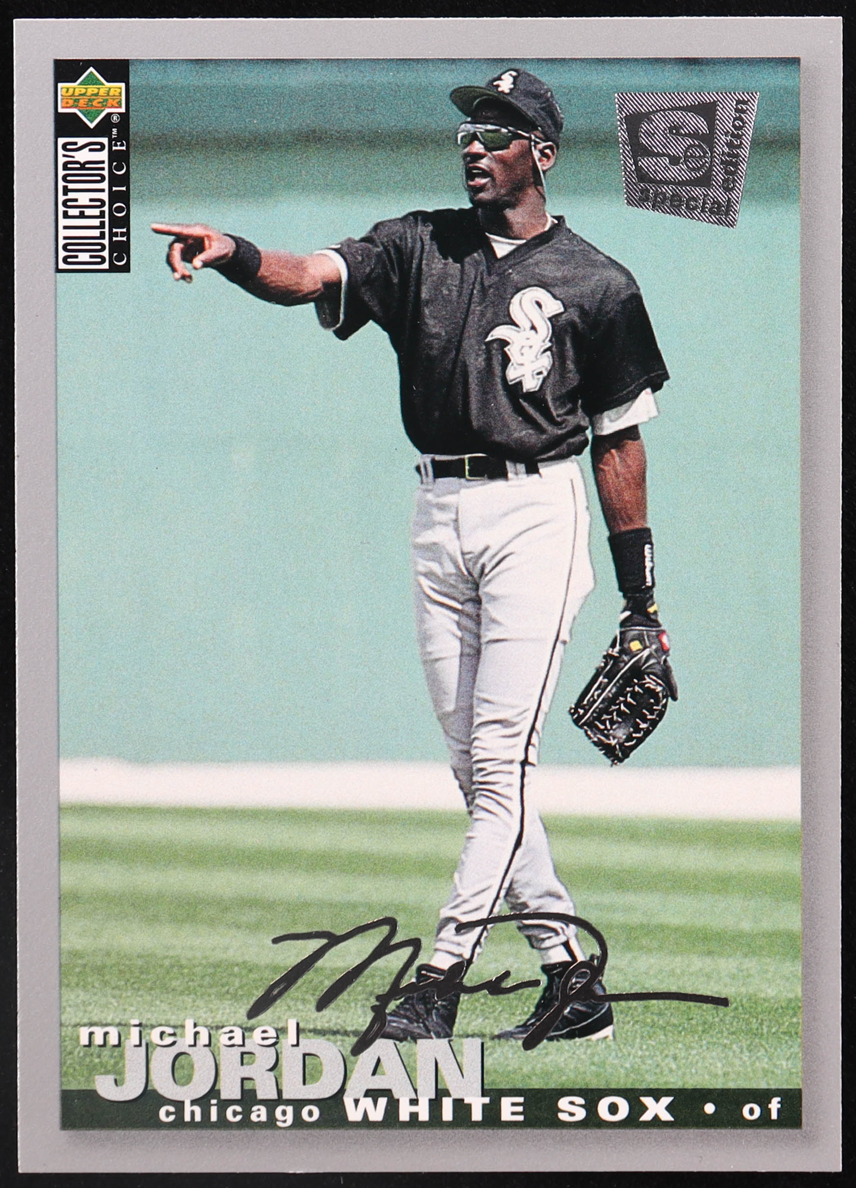 Michael Jordan 1995 Collector's Choice SE Silver Signature #238 RC at PristineAuction.com Michael Jordan 1995 Collector's Choice SE Silver Signature #238 RC at PristineAuction.com
