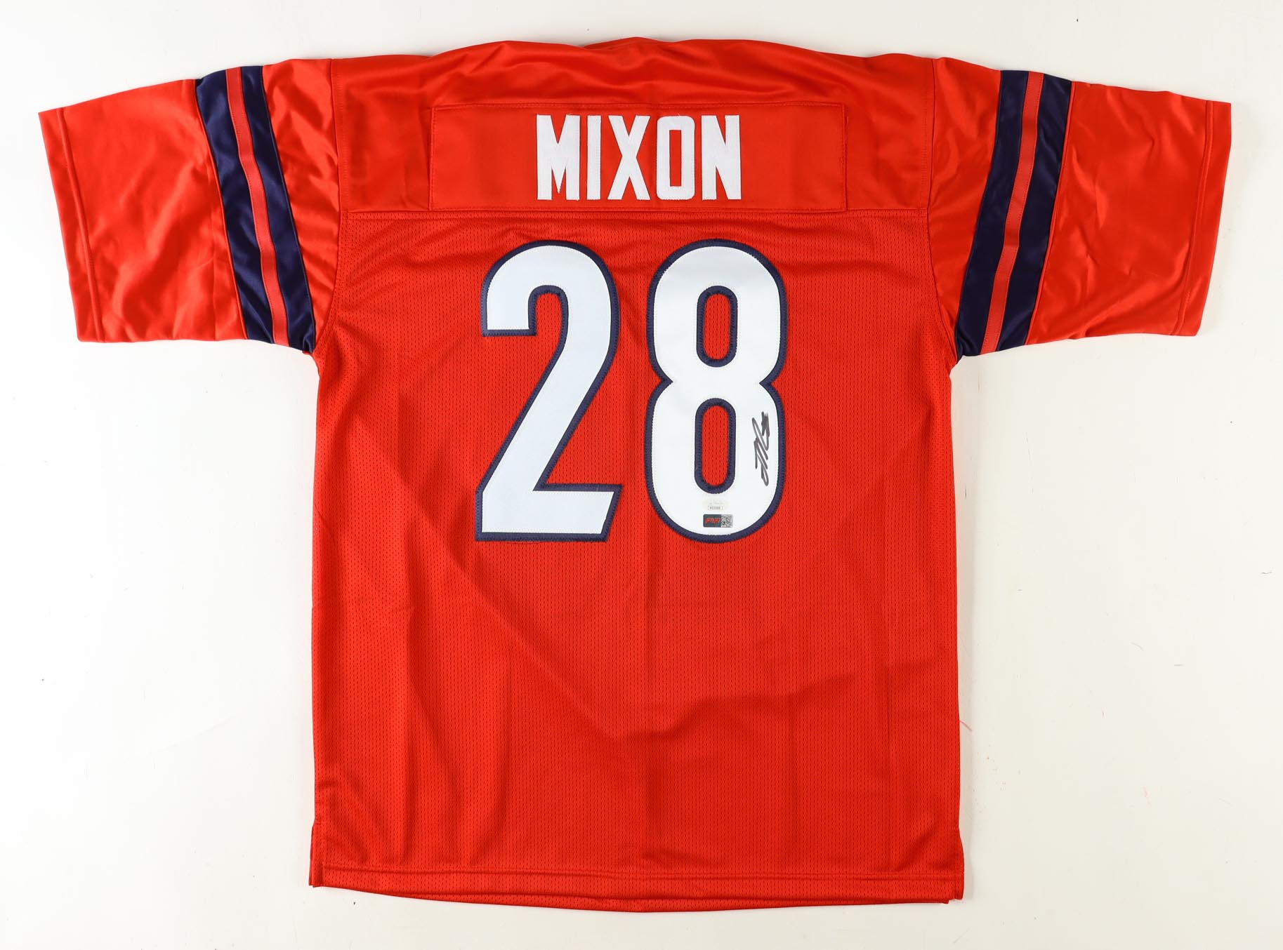 Joe Mixon Signed Jersey (JSA & PIA) at PristineAuction.com Joe Mixon Signed Jersey (JSA & PIA) at PristineAuction.com