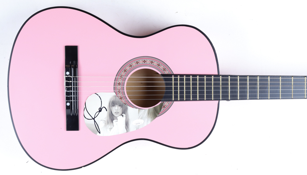 Taylor Swift Signed 38" Acoustic Guitar (JSA) at PristineAuction.com Taylor Swift Signed 38" Acoustic Guitar (JSA) at PristineAuction.com