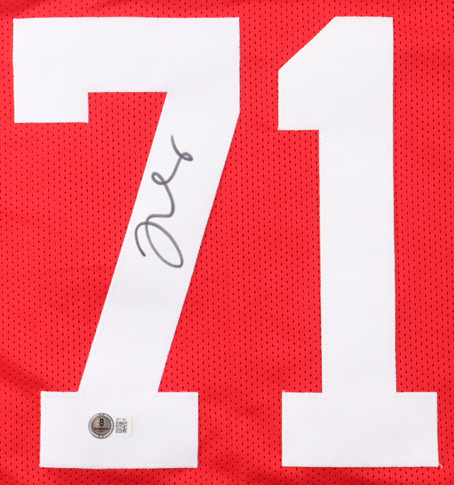 Trent Williams Signed Jersey (Beckett) at PristineAuction.com Trent Williams Signed Jersey (Beckett) at PristineAuction.com