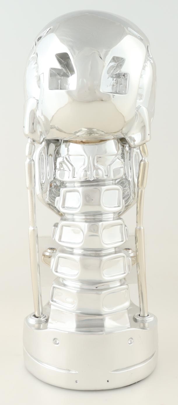 Arnold Schwarzenegger Signed "Terminator 2" Full-Size 1:1 T800 Endoskeleton Bust (ACOA) at PristineAuction.com Arnold Schwarzenegger Signed "Terminator 2" Full-Size 1:1 T800 Endoskeleton Bust (ACOA) at PristineAuction.com