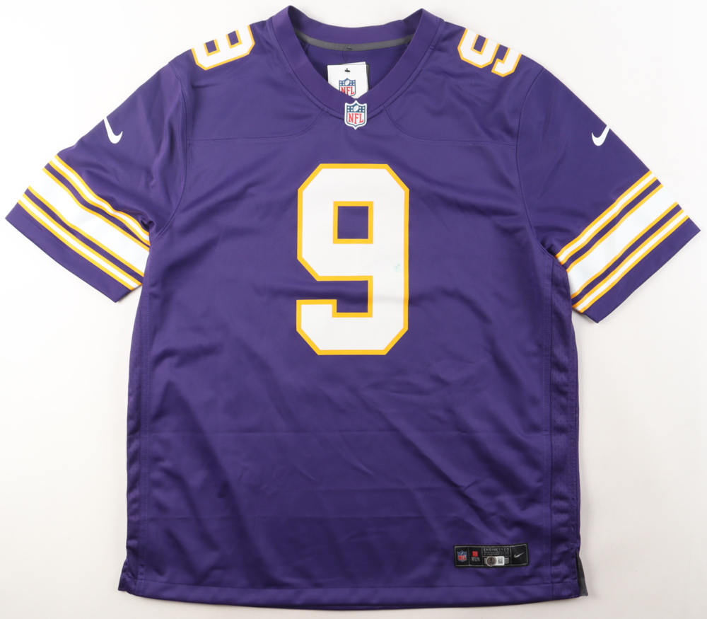 J.J. McCarthy Signed Vikings Nike Jersey (Beckett) at PristineAuction.com J.J. McCarthy Signed Vikings Nike Jersey (Beckett) at PristineAuction.com