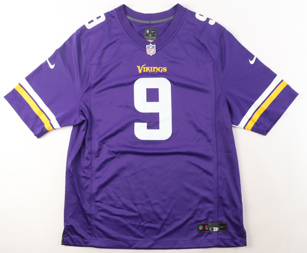 J.J. McCarthy Signed Vikings Nike Jersey (Beckett) at PristineAuction.com J.J. McCarthy Signed Vikings Nike Jersey (Beckett) at PristineAuction.com