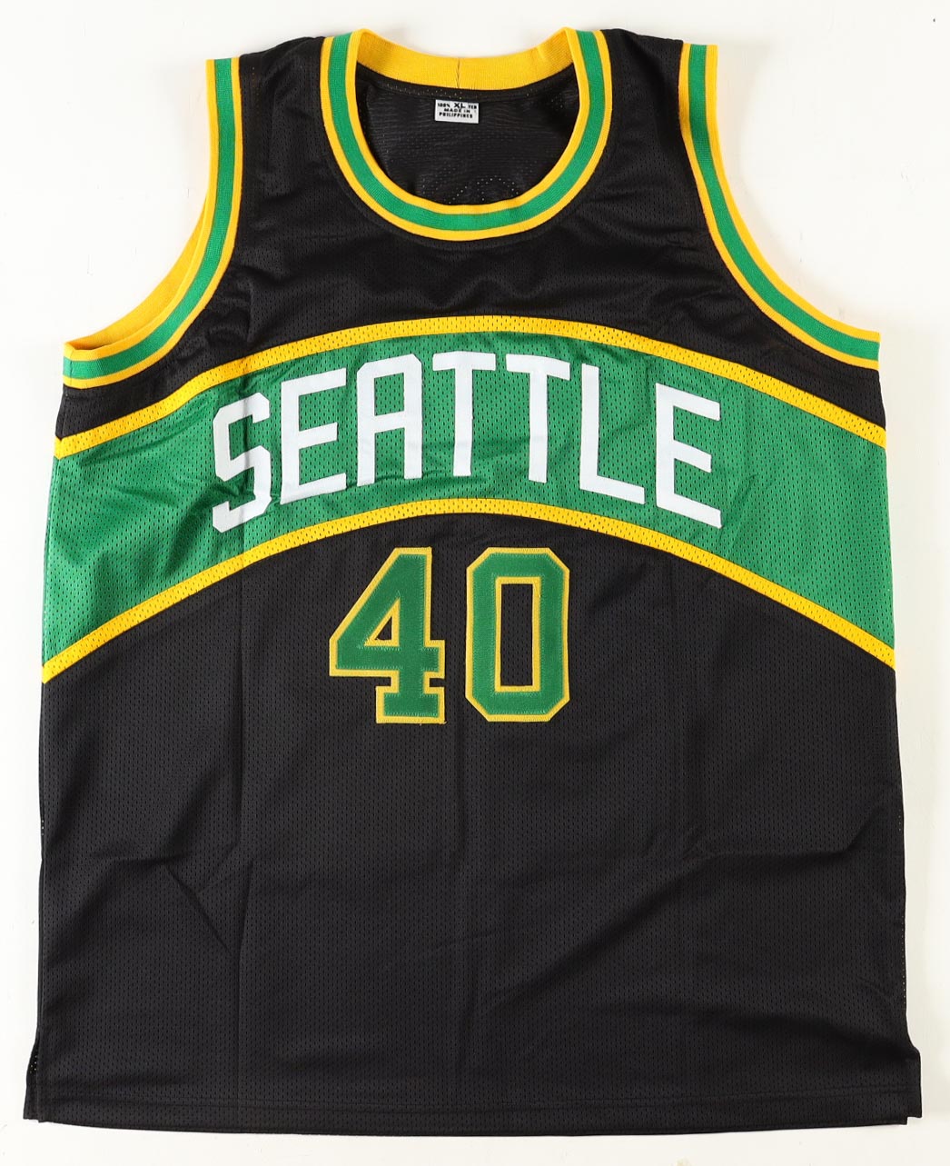 Shawn Kemp Signed Jersey (Beckett) at PristineAuction.com Shawn Kemp Signed Jersey (Beckett) at PristineAuction.com